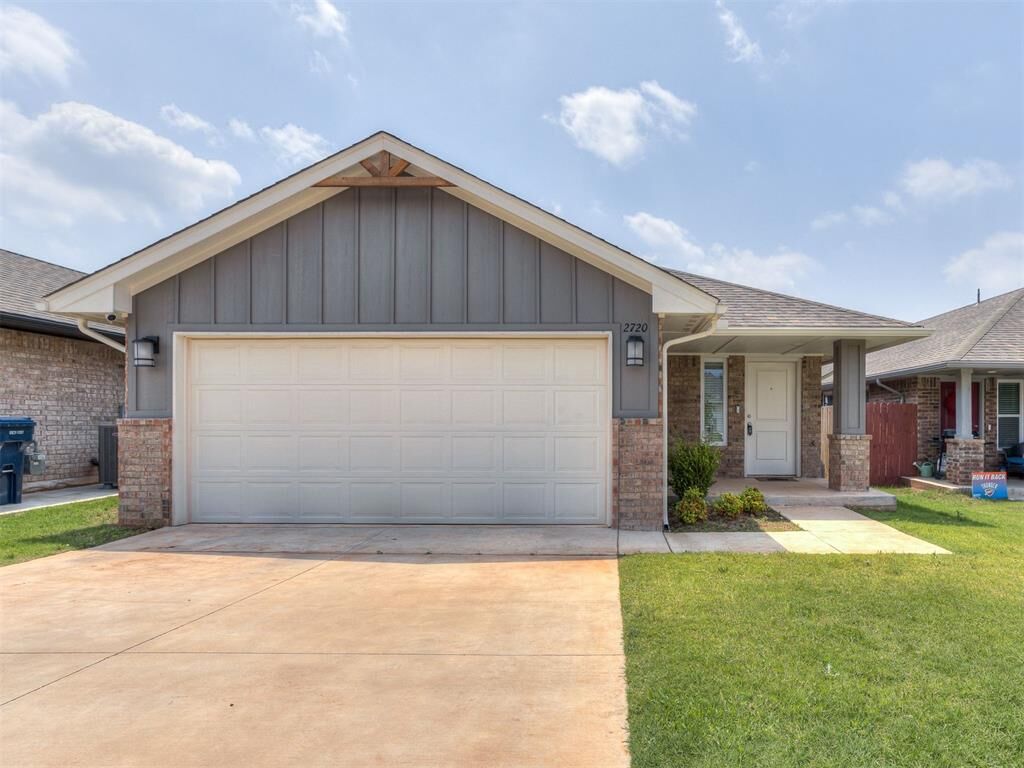 Property Photo:  2720 NW 199th Street  OK 73012 