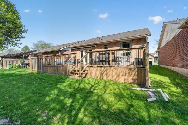 Property Photo:  110 Greentrail Drive  ON L0R 1W0 