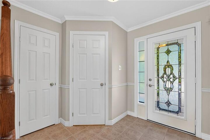 Property Photo:  122 Magnolia Crescent  ON L3M 5R5 