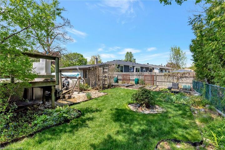 Property Photo: 224 Erindale Crescent ON N3C 3E8