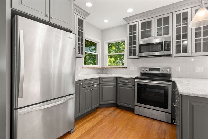 Property Photo:  1231 Pleasant St  MA 01602 