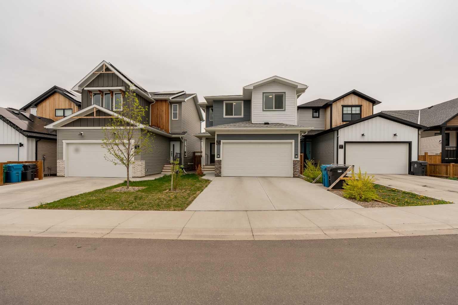 Property Photo:  95 Blackwolf Pass N  AB T1H 7H8 