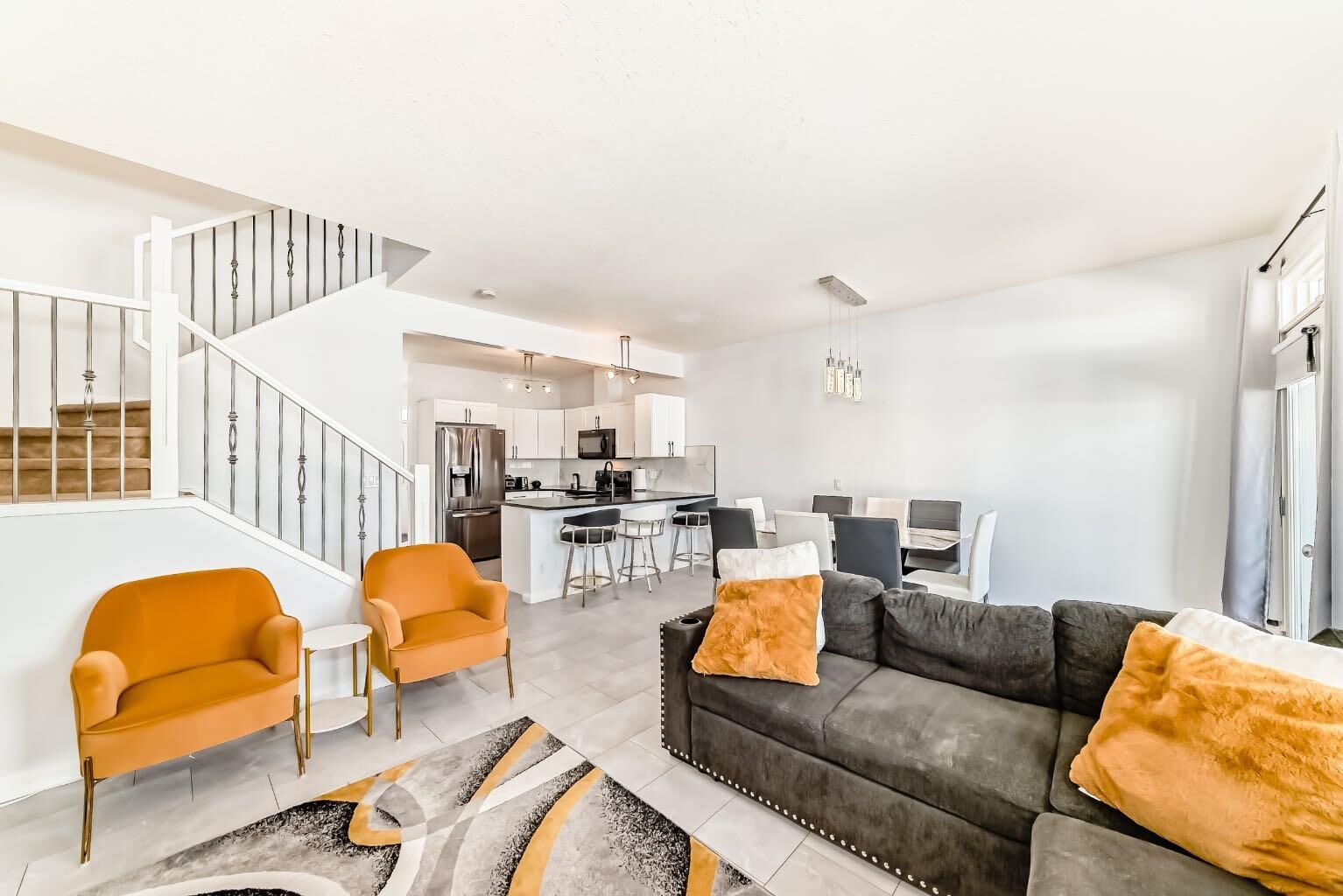Property Photo:  124 Royal Manor NW  AB T3G 5T6 