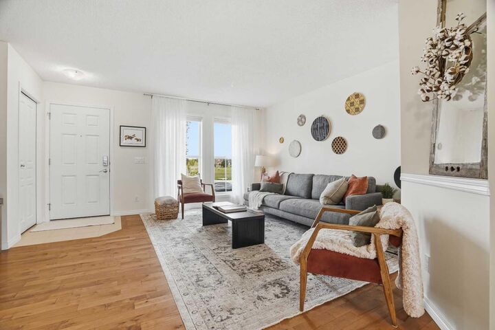 Property Photo: 24 Auburn Crest Park SE AB T3M 0Z3