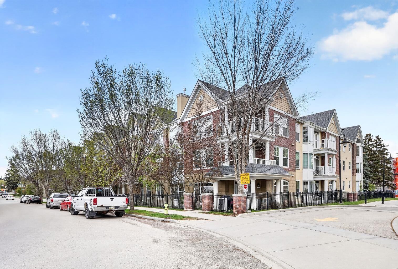 Property Photo:  3650 Marda Link SW 314  AB T2T 6G9 