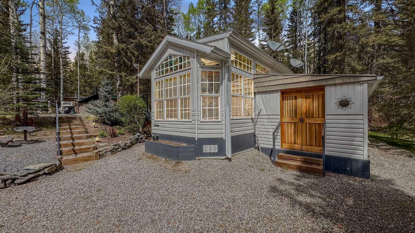 Property Photo: 5227 Township Road 320 24 AB T0M 1X0