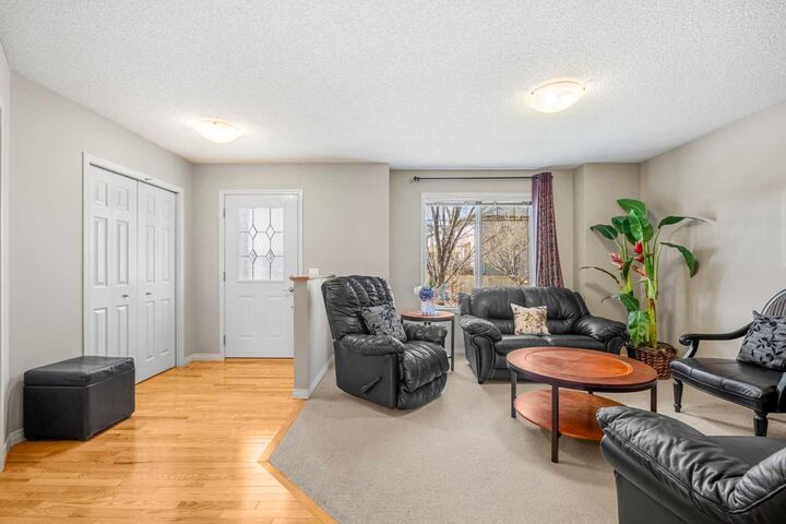 Property Photo: 83 Saddlebrook Gardens NE AB T3J 5M5