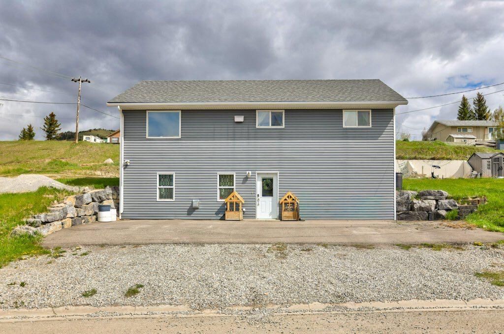 Property Photo:  8501 21 Avenue  AB T0K 0M0 