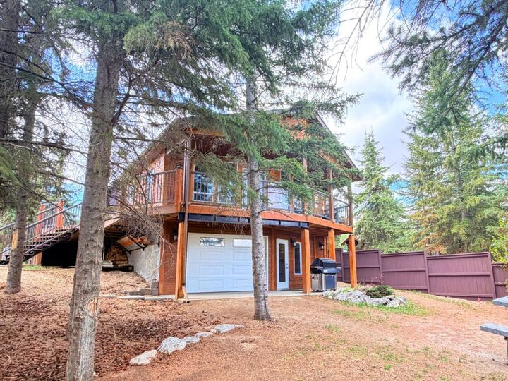 Property Photo:  40422 Range Road 10 16  AB T0C 0J0 
