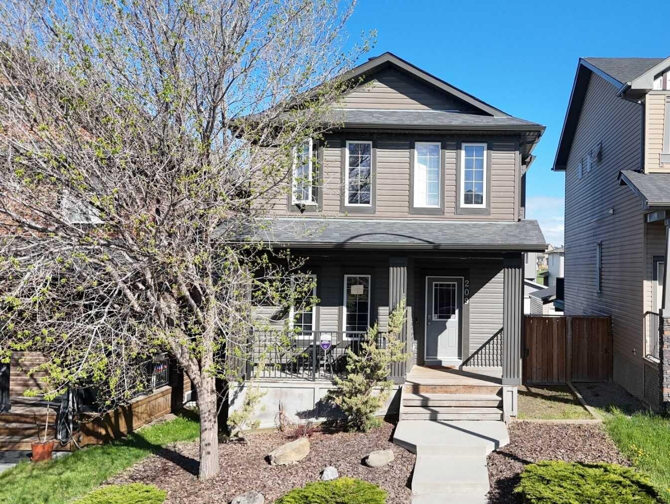 Property Photo: 209 Evansdale Landing NW AB T3P 0C6