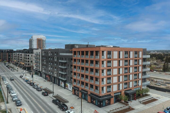 Property Photo: 3107 Warren Street 205 AB T3B 0M2