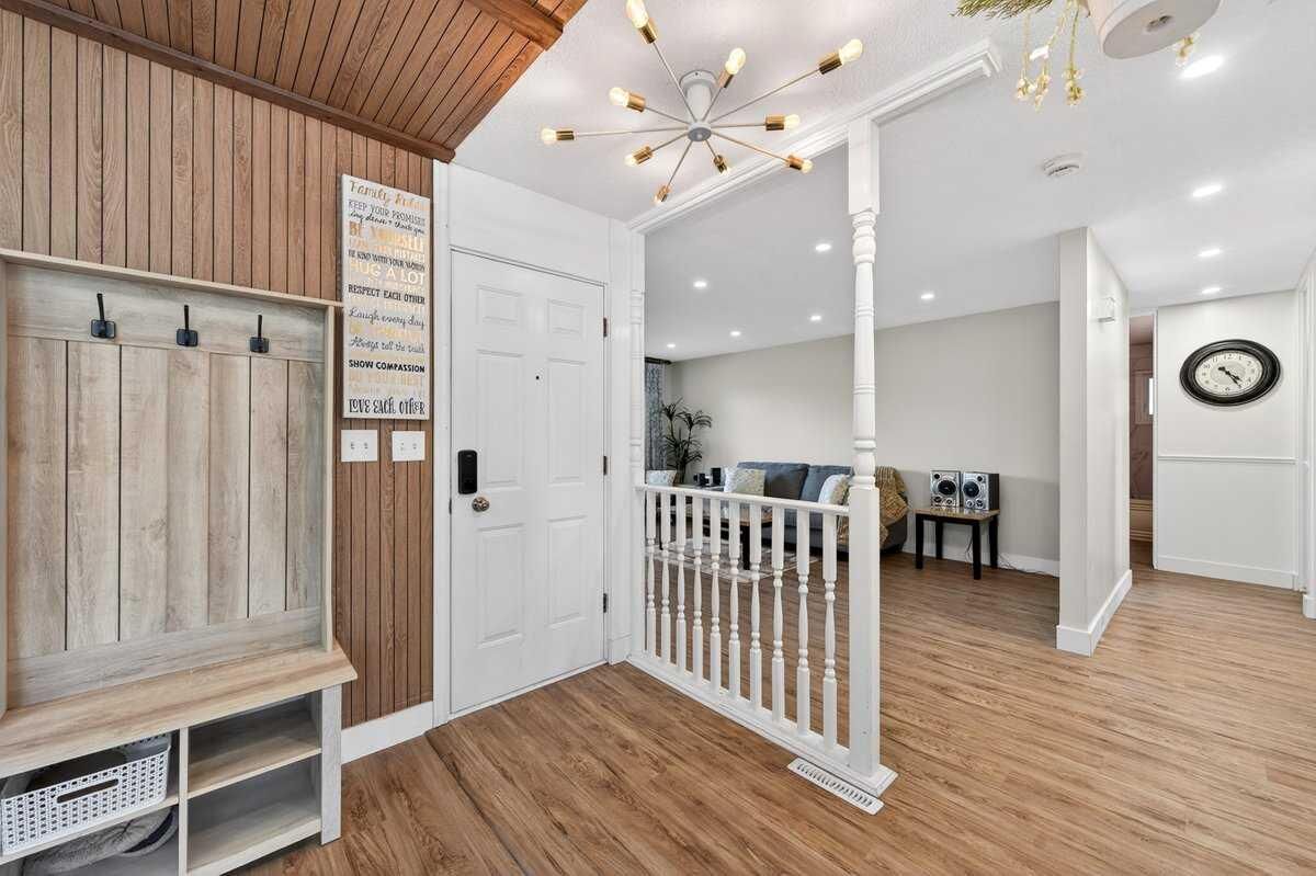 Property Photo:  227 Martell Road NE  AB T2A 2X2 