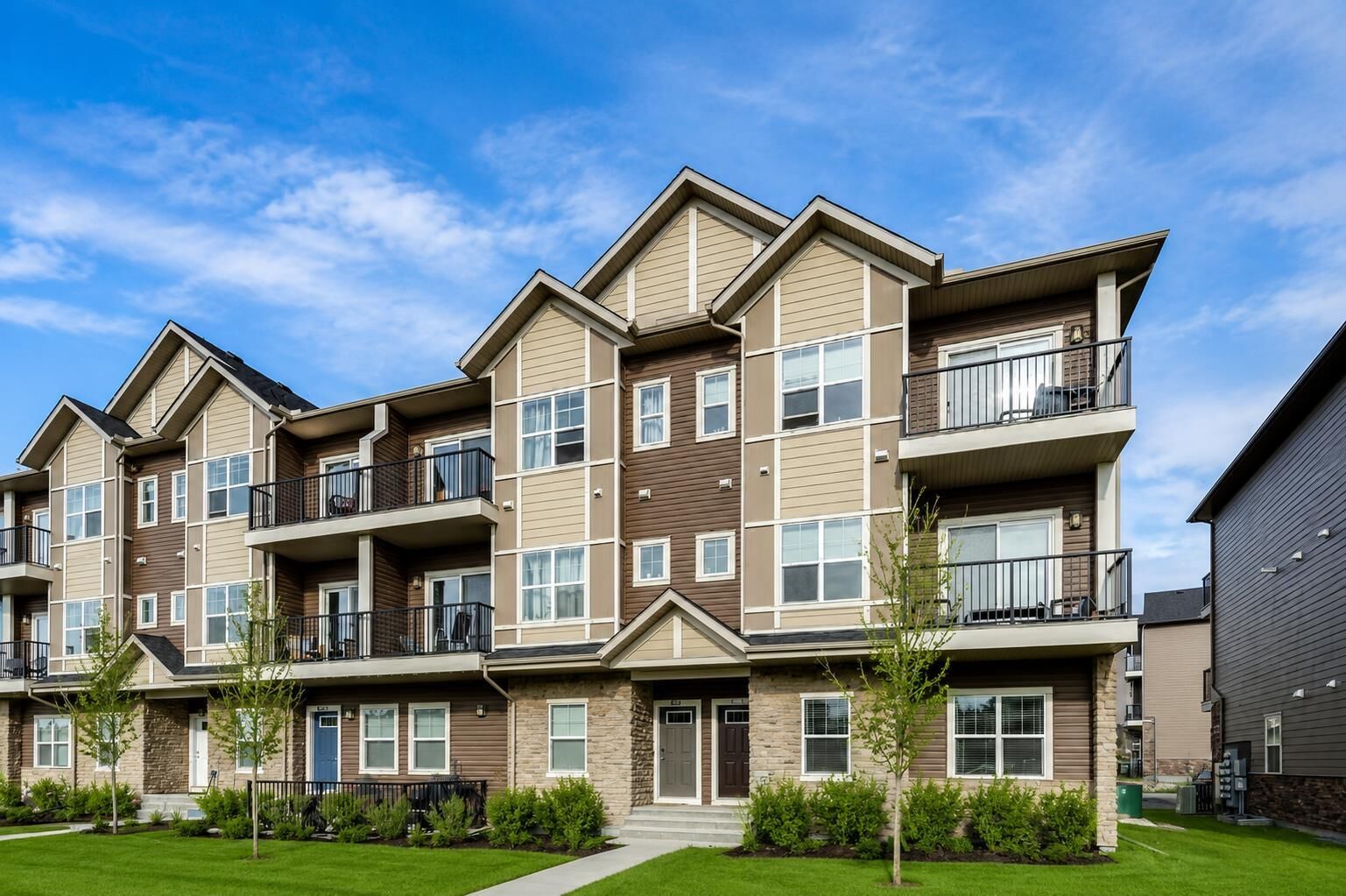 Property Photo:  250 Fireside View 1009  AB T4C 2M2 