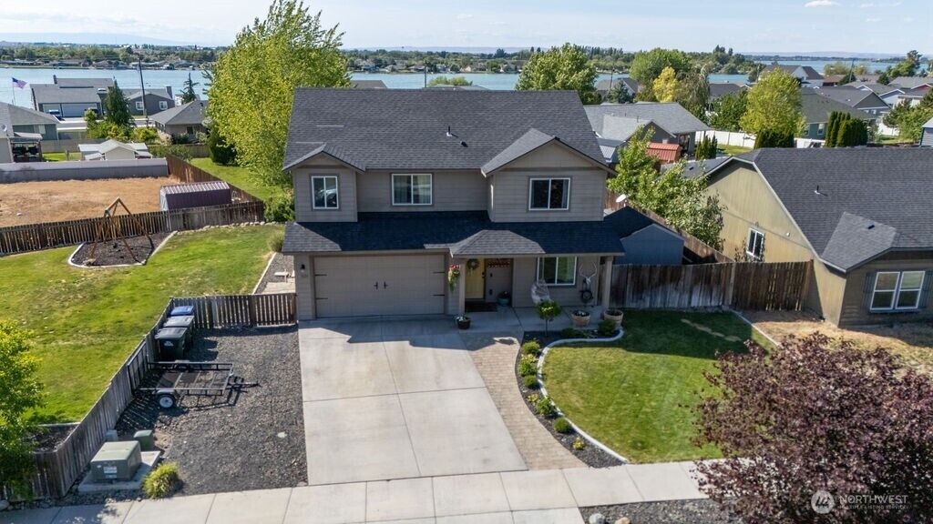 Property Photo: 3624 W Wapato Road WA 98837