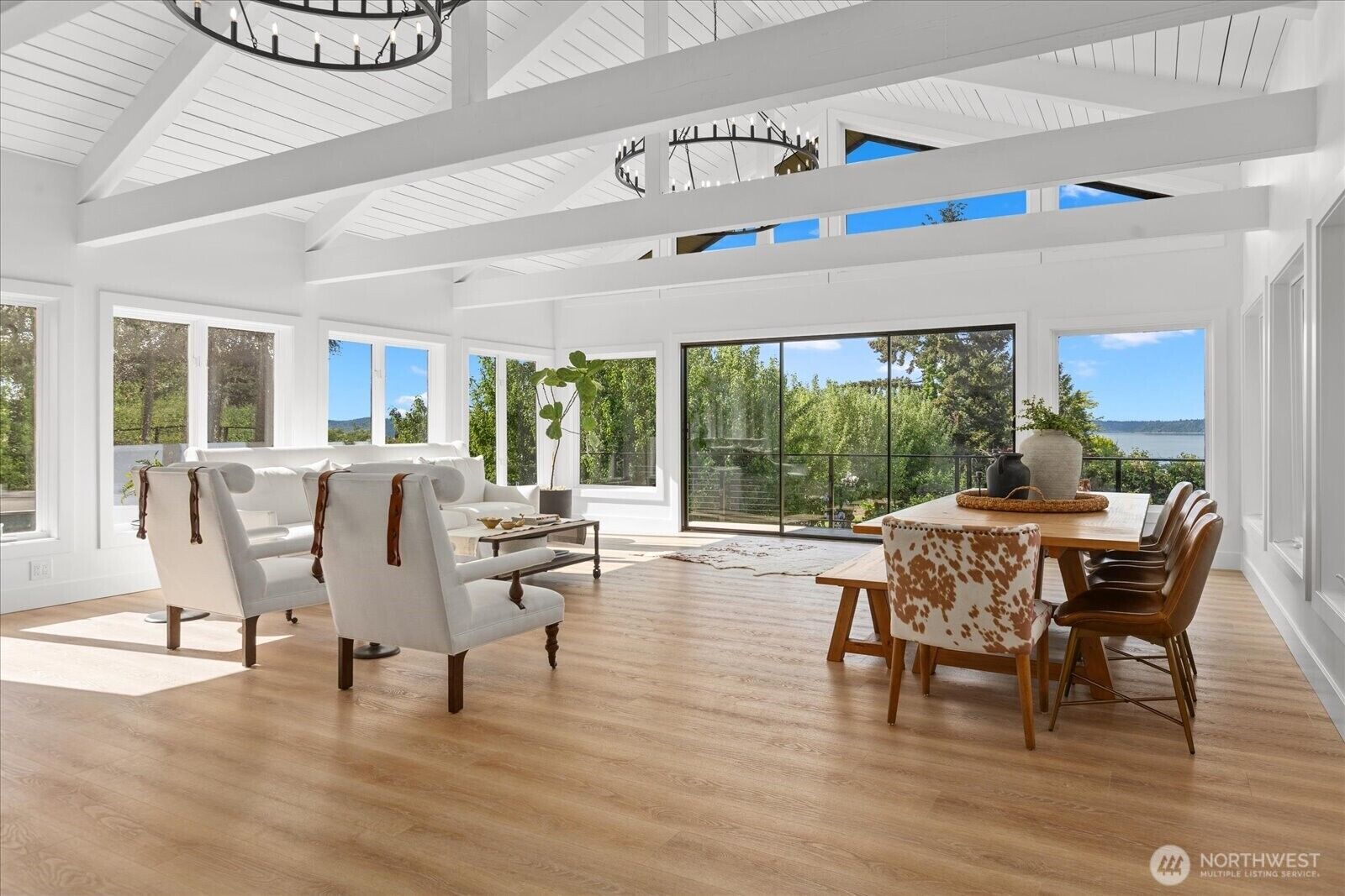 Property Photo: 29811 Marine View Drive SW WA 98023