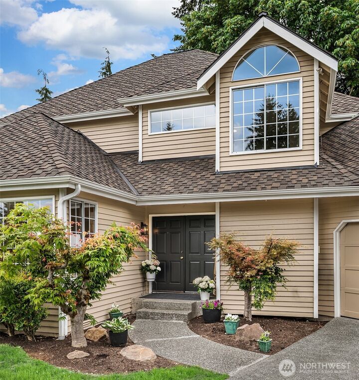 Property Photo:  10336 NE 201st Place  WA 98011 
