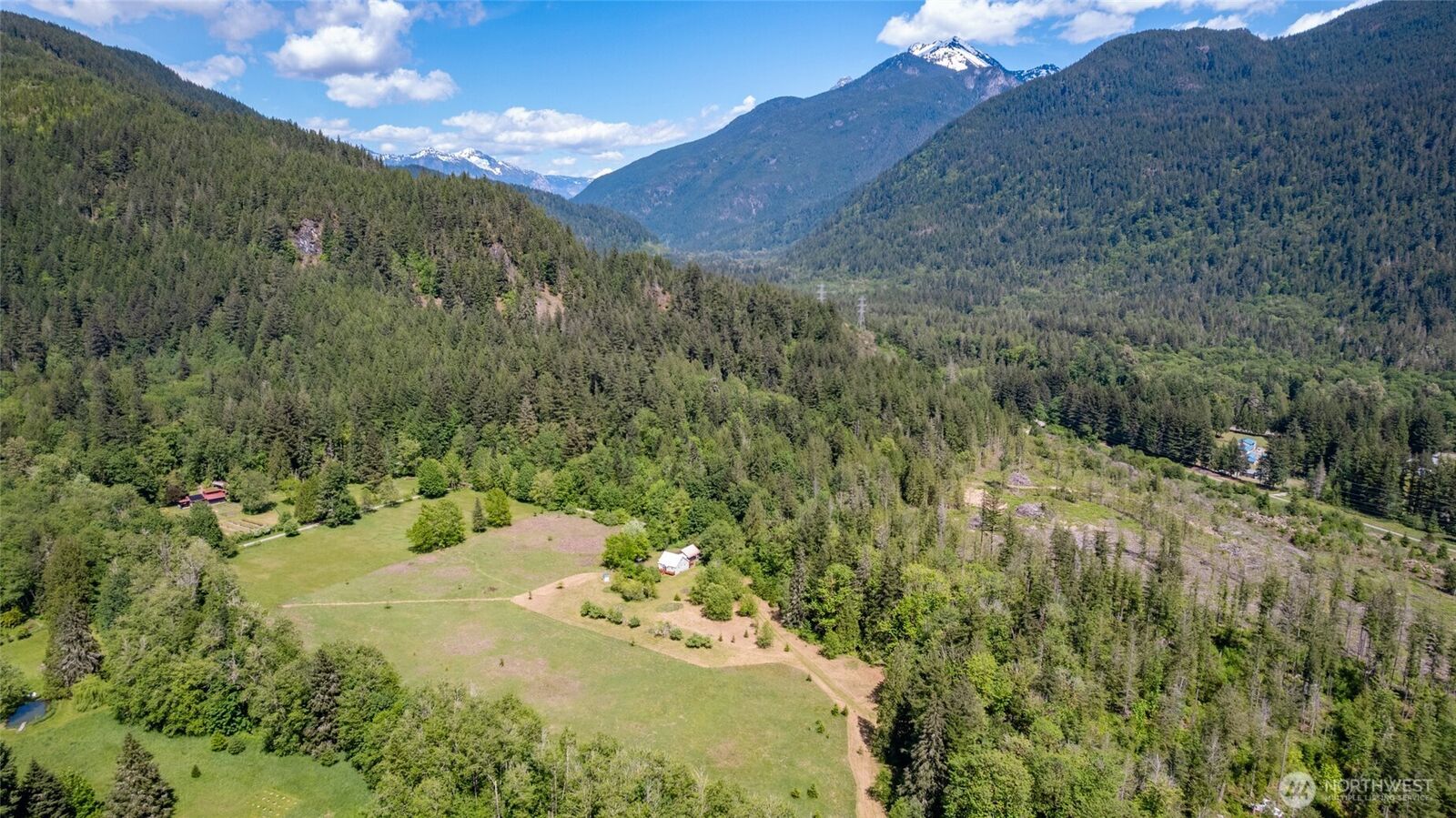Property Photo: 60982 Dexter Lane WA 98267