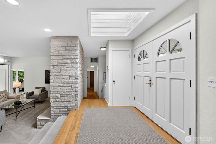 Property Photo: 415 Front Street S WA 98027