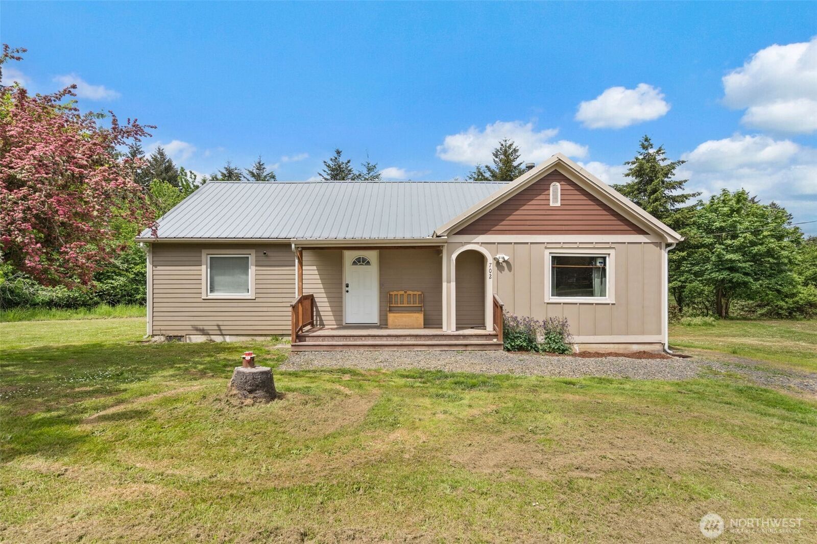 Property Photo: 702 King Road WA 98596