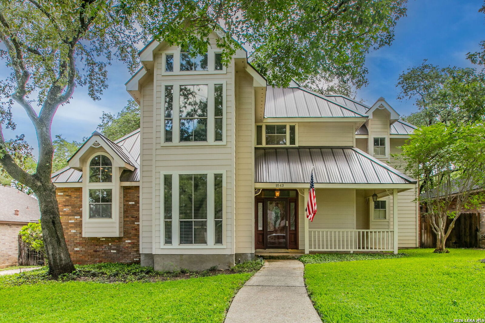 Property Photo: 1643 Vista Del Monte TX 78216
