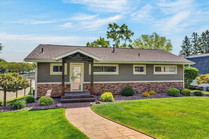 Property Photo:  10094 N Bigalow Lane  WI 53534 
