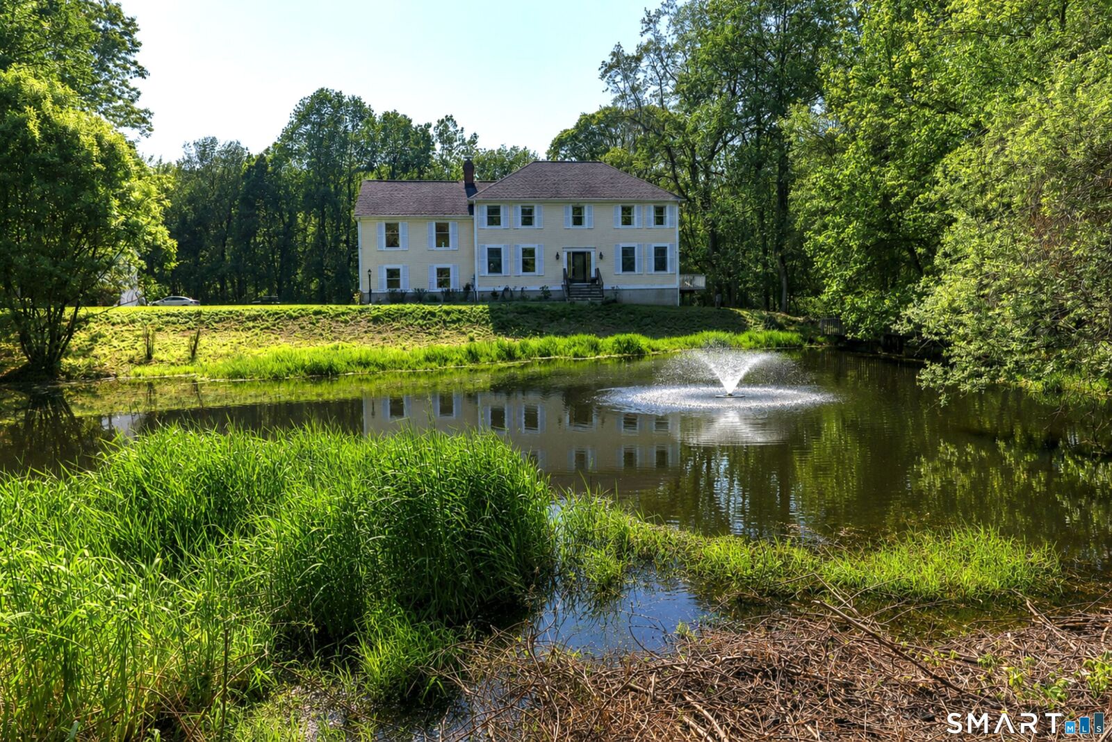 Property Photo:  91 Cranbury Drive  CT 06611 