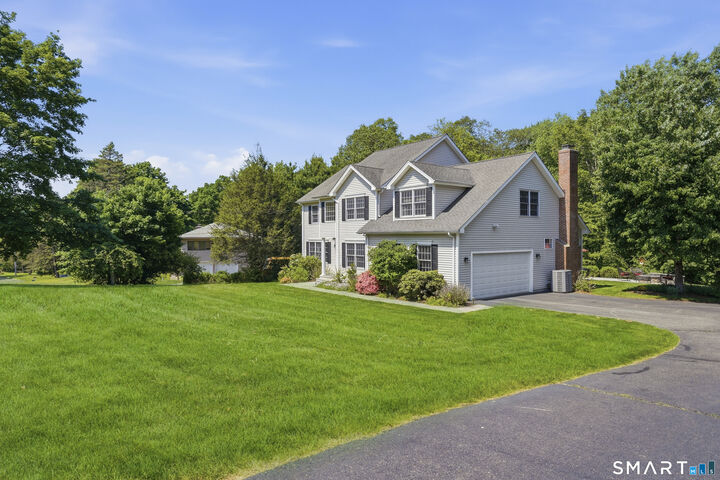 Property Photo:  826 Rail Fence Road  CT 06477 