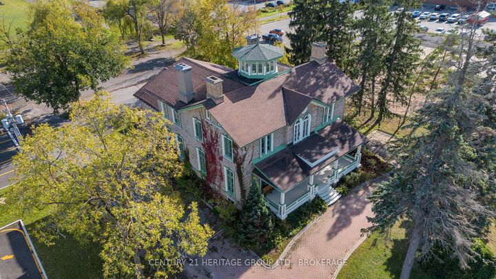 Property Photo: 389 King Street ON K7G 1G6