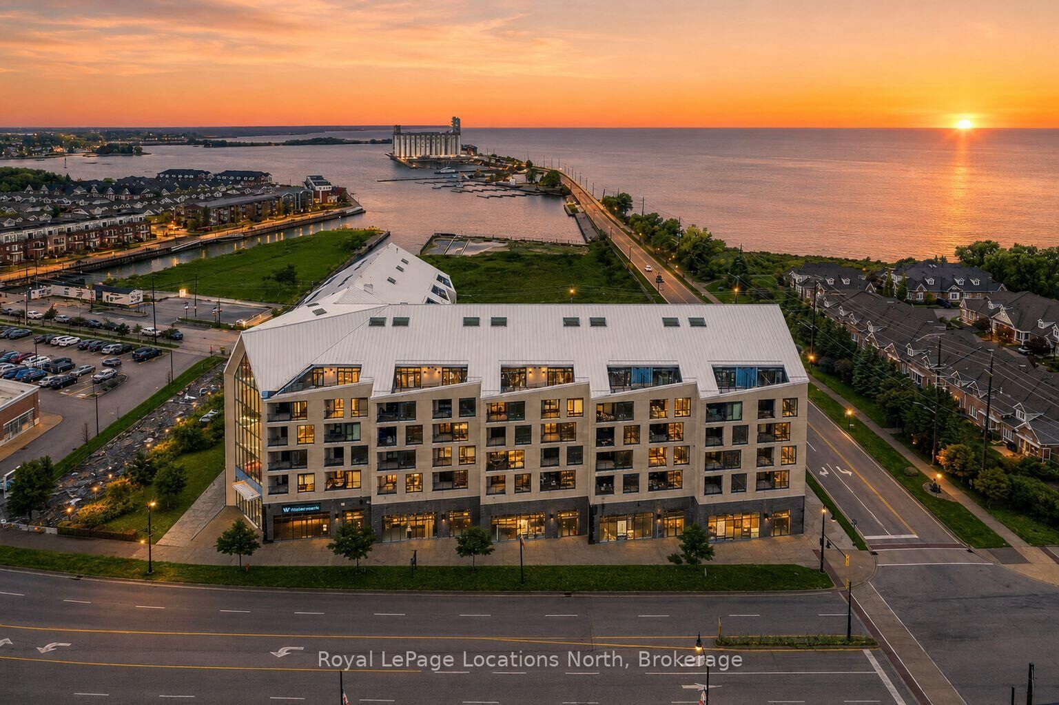 Property Photo: 31 Huron Street 523 ON L9Y 5T7