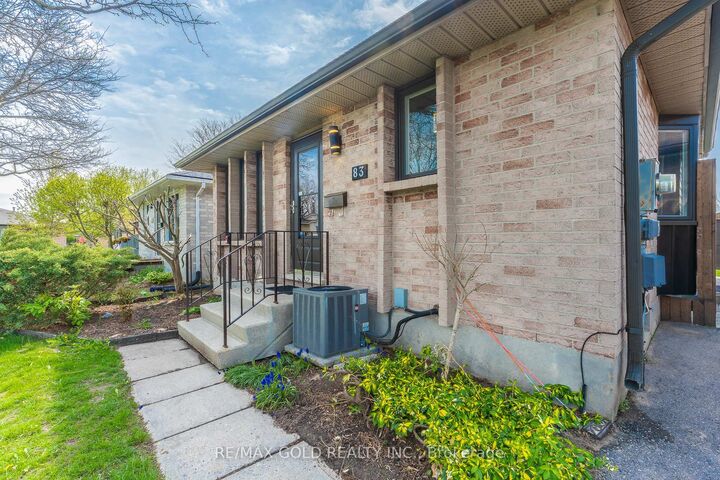 Property Photo:  83 Speight Crescent  ON N5V 3W7 