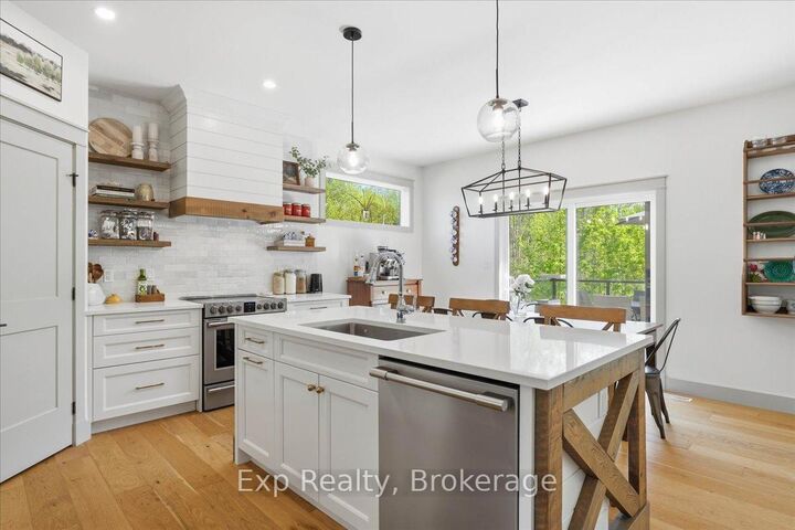 1296 Clearview Road — photo 1