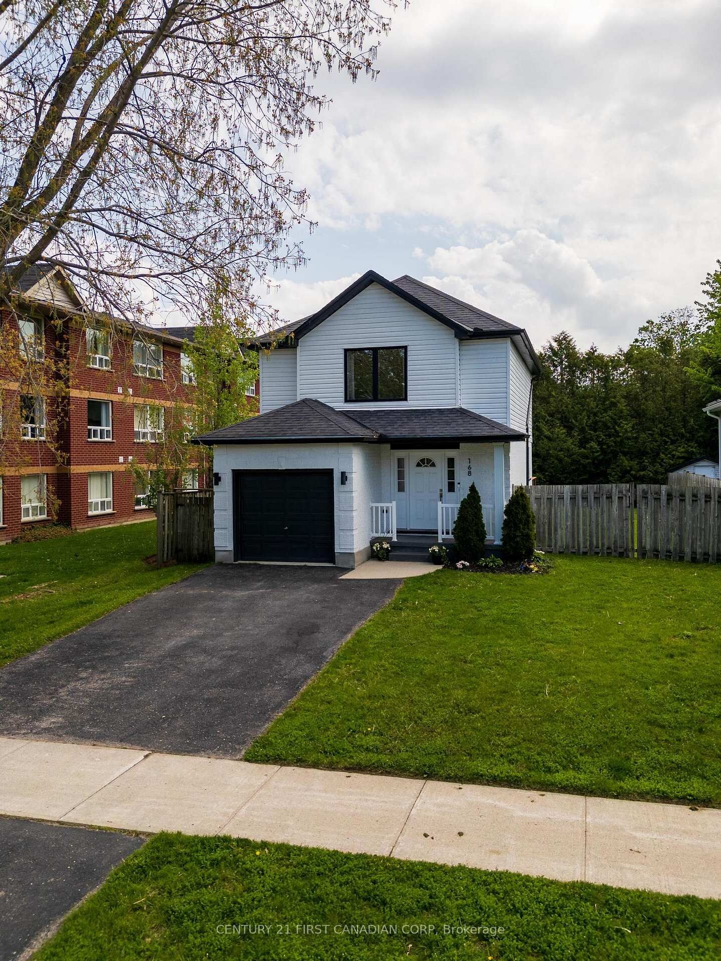 Property Photo: 168 Gibson Crescent ON N0M 2J0