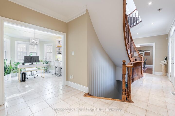 Property Photo: 3248 Barchester Court ON L5L 5Z1
