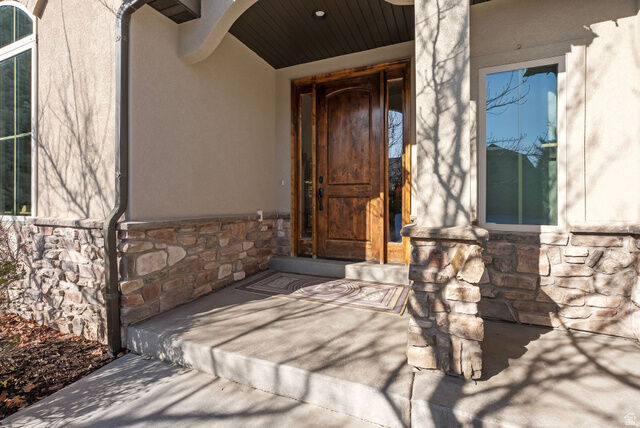 Property Photo:  2203 E Fair Winns Ln  UT 84020 