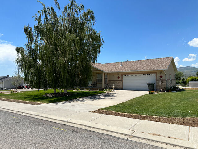 Property Photo:  525 N 100 E  UT 84629 