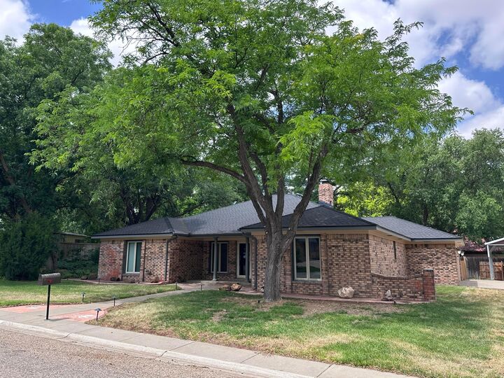 Property Photo: 13 Dellwood Lane TX 79015-2109
