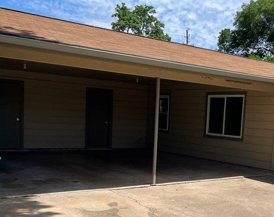 Property Photo:  7402 Southgate Lane A  TX 78744 