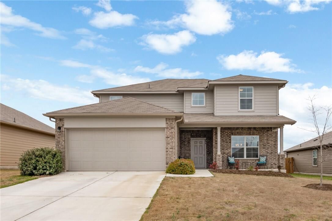 Property Photo:  206 Llano River Trail  TX 78634 