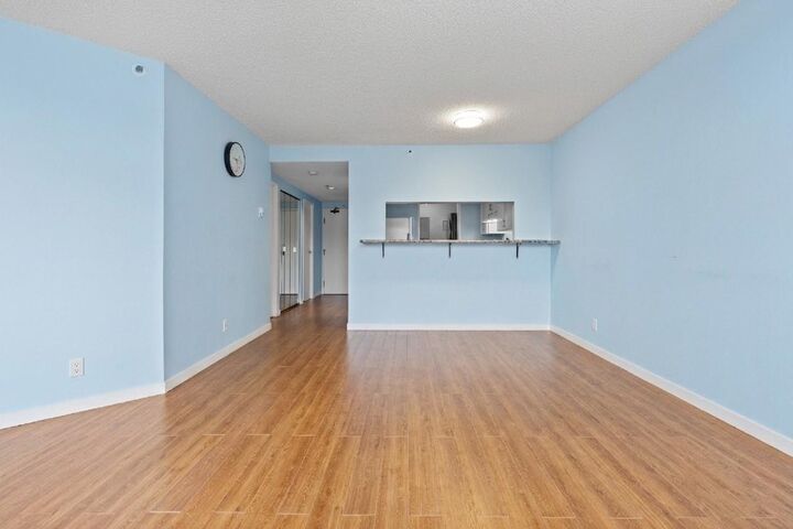 Property Photo: 460 Westview Street 705 BC V3K 6C9