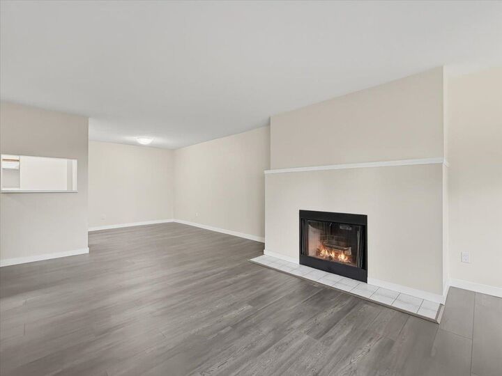 Property Photo: 7431 Blundell Road 201 BC V6Y 3G8