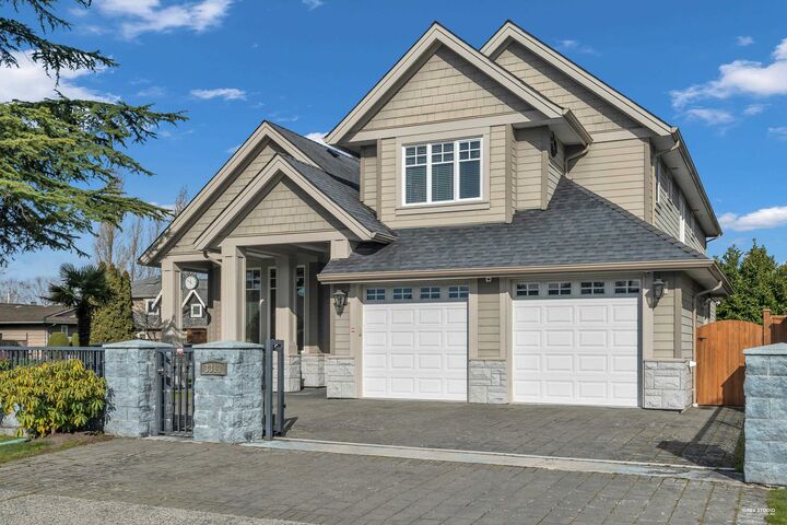 3317 Bentinck Place — photo 1