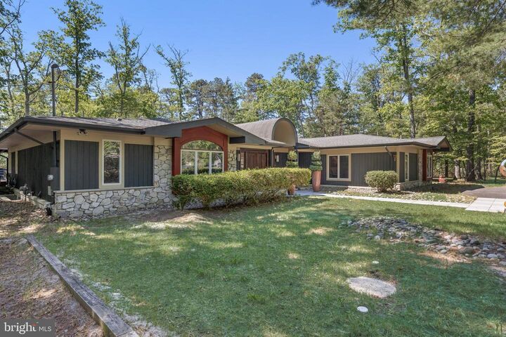 Property Photo: 1 Braddocks Mill Court NJ 08055