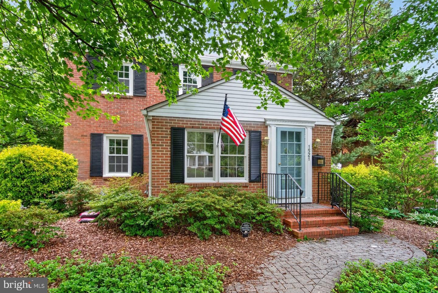 Property Photo:  1521 N Kenilworth Street  VA 22205 