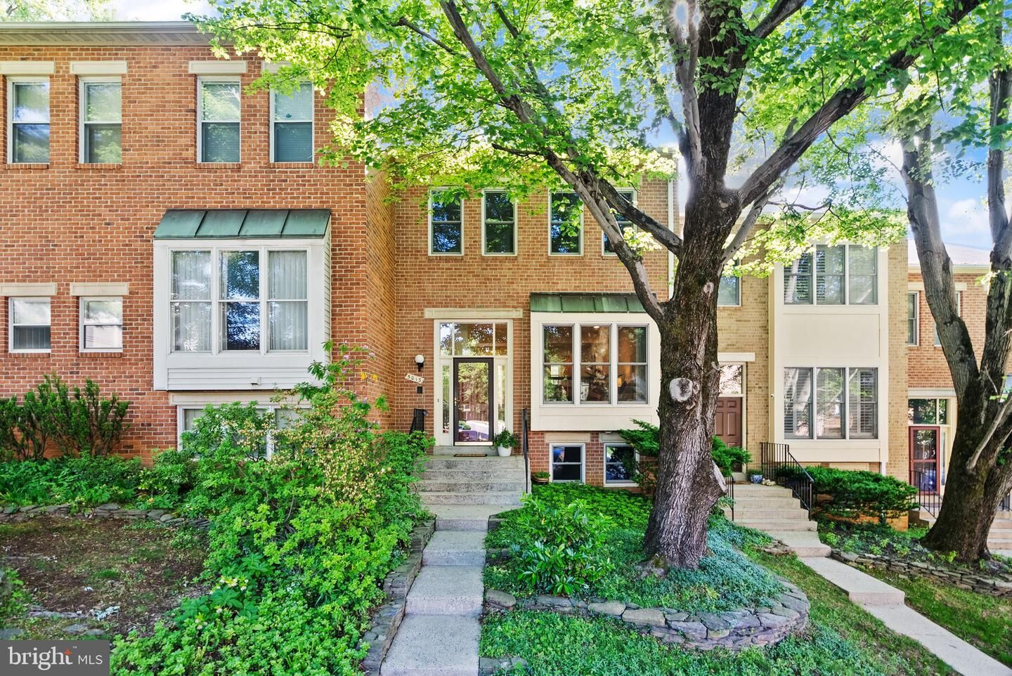 Property Photo:  5013 Cloister Drive  MD 20852 