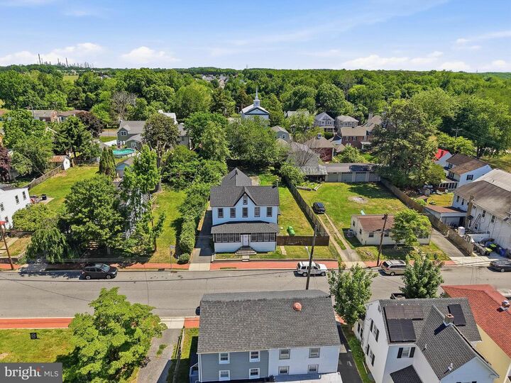 Property Photo:  111 N Main Street  DE 19733 