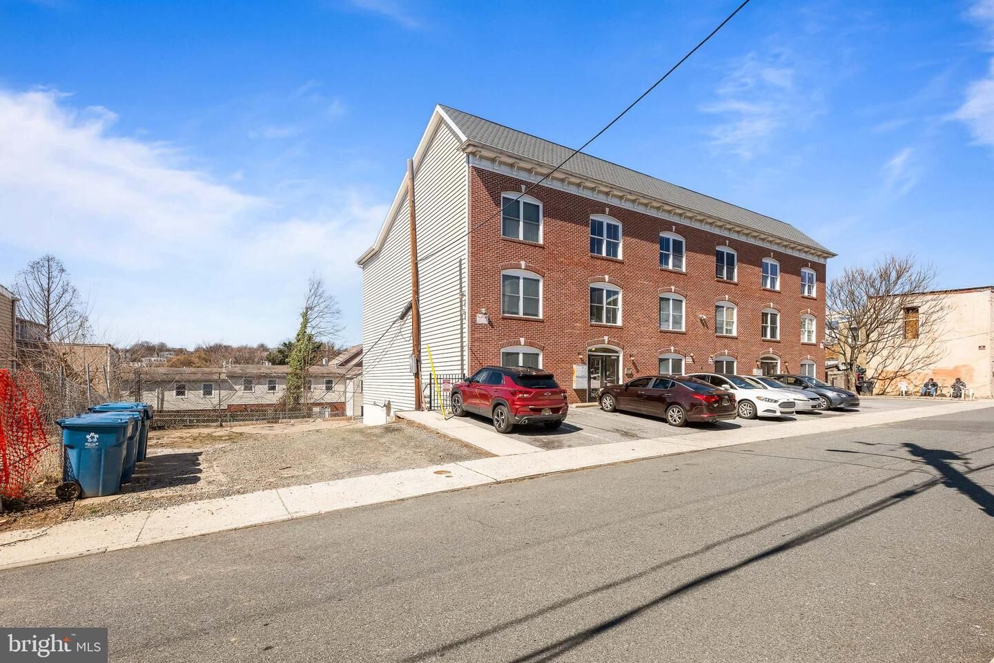 Property Photo:  709 Windsor Street  DE 19801 