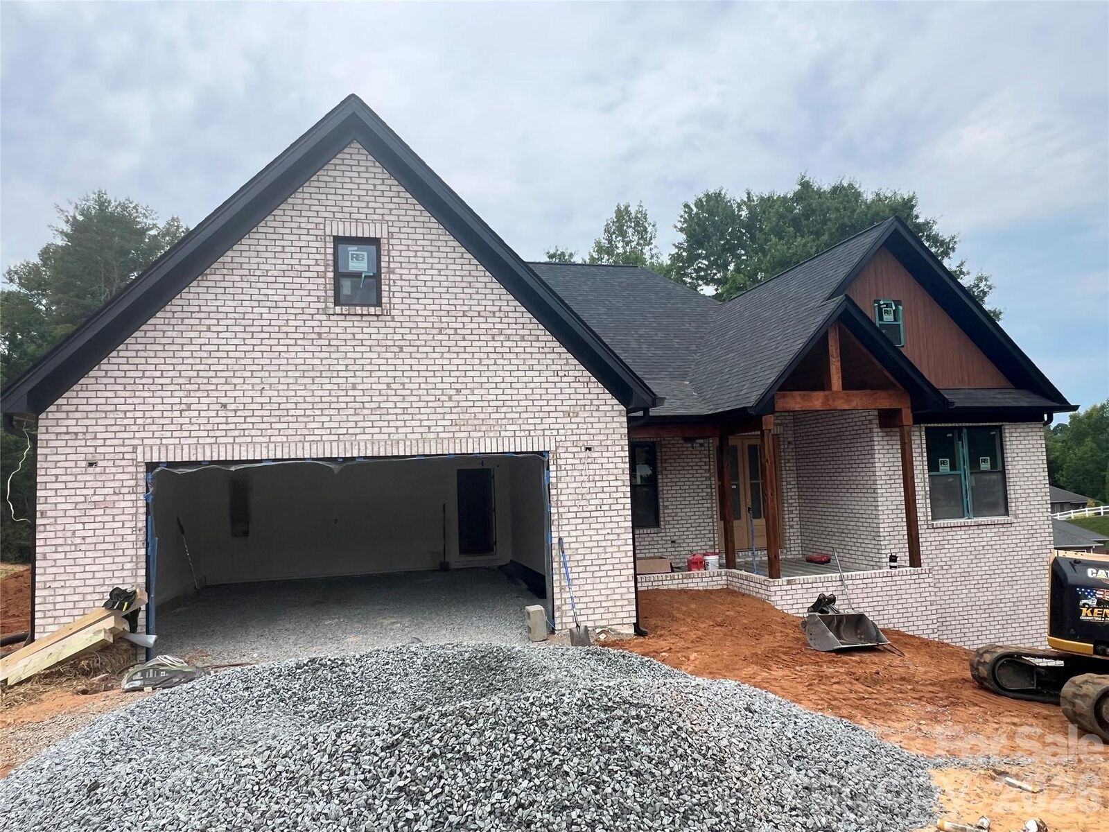 Property Photo:  730 Chatsworth Circle SE  NC 28645 
