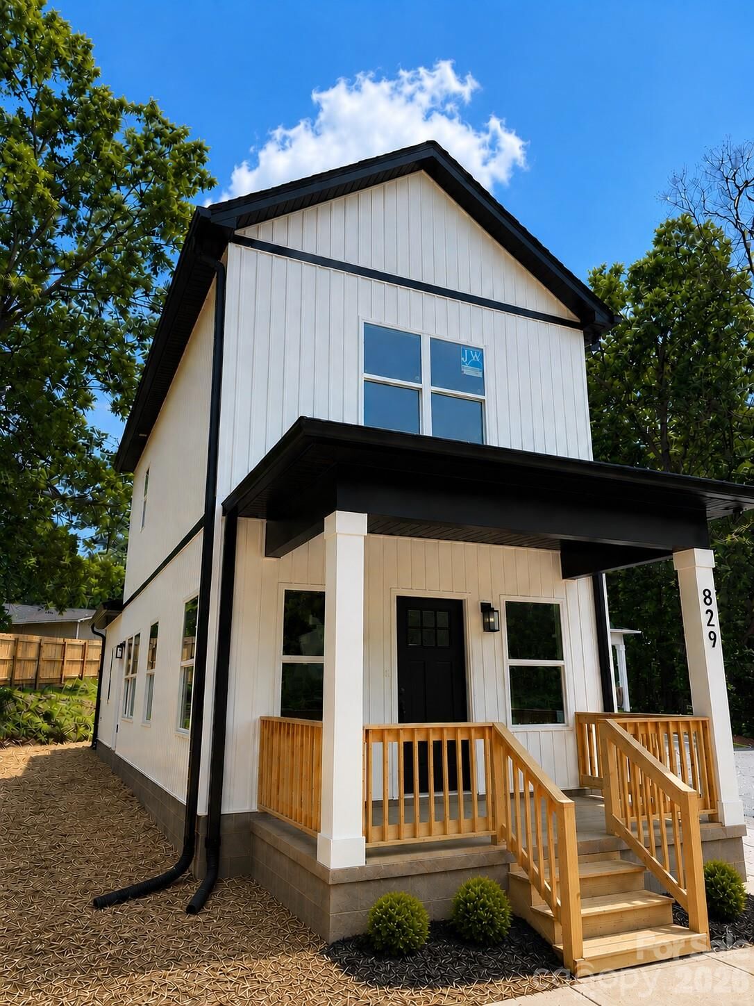 Property Photo:  829 E Arch Street  SC 29720 