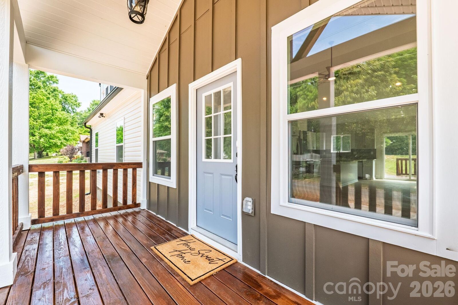 Property Photo:  402 Pine Grove Avenue  NC 28021 