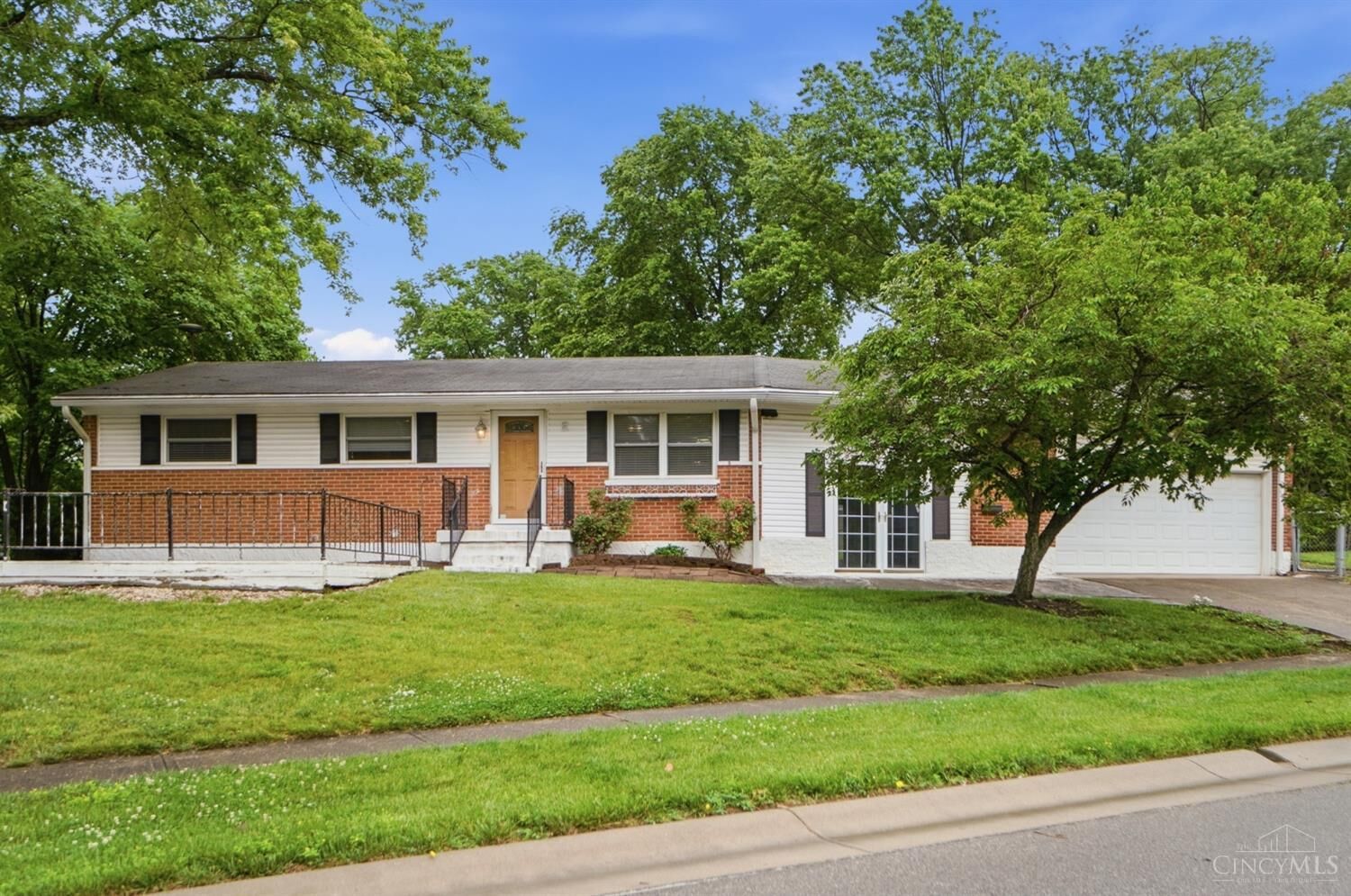 Property Photo:  3774 Nightingale Drive  OH 45227 